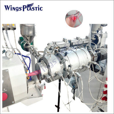 Machine de fabrication de tuyaux PPR avec une pression d'air comprimé de 0,6 à 0,8 MPa, diamètre de 16 mm à 63 mm