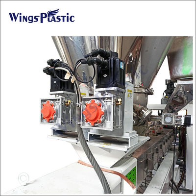 Ligne de production de feuilles de PP PET PP PC PS Machine à extruder les feuilles de plastique