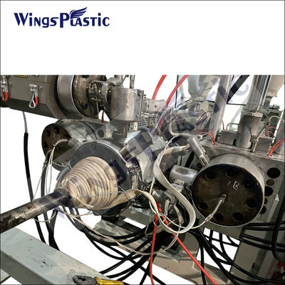Ventilateurs d'air refroidissement par eau ligne de production de tuyaux ondulés PE 37KW puissance de l'extrudeuse