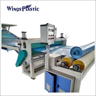 Machine de fabrication de tapis de calandre en PVC